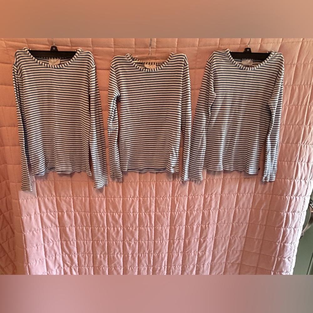 Matilda Jane 435 Friends Forever
Danielle Blue White Stripe Ribbed Tee.